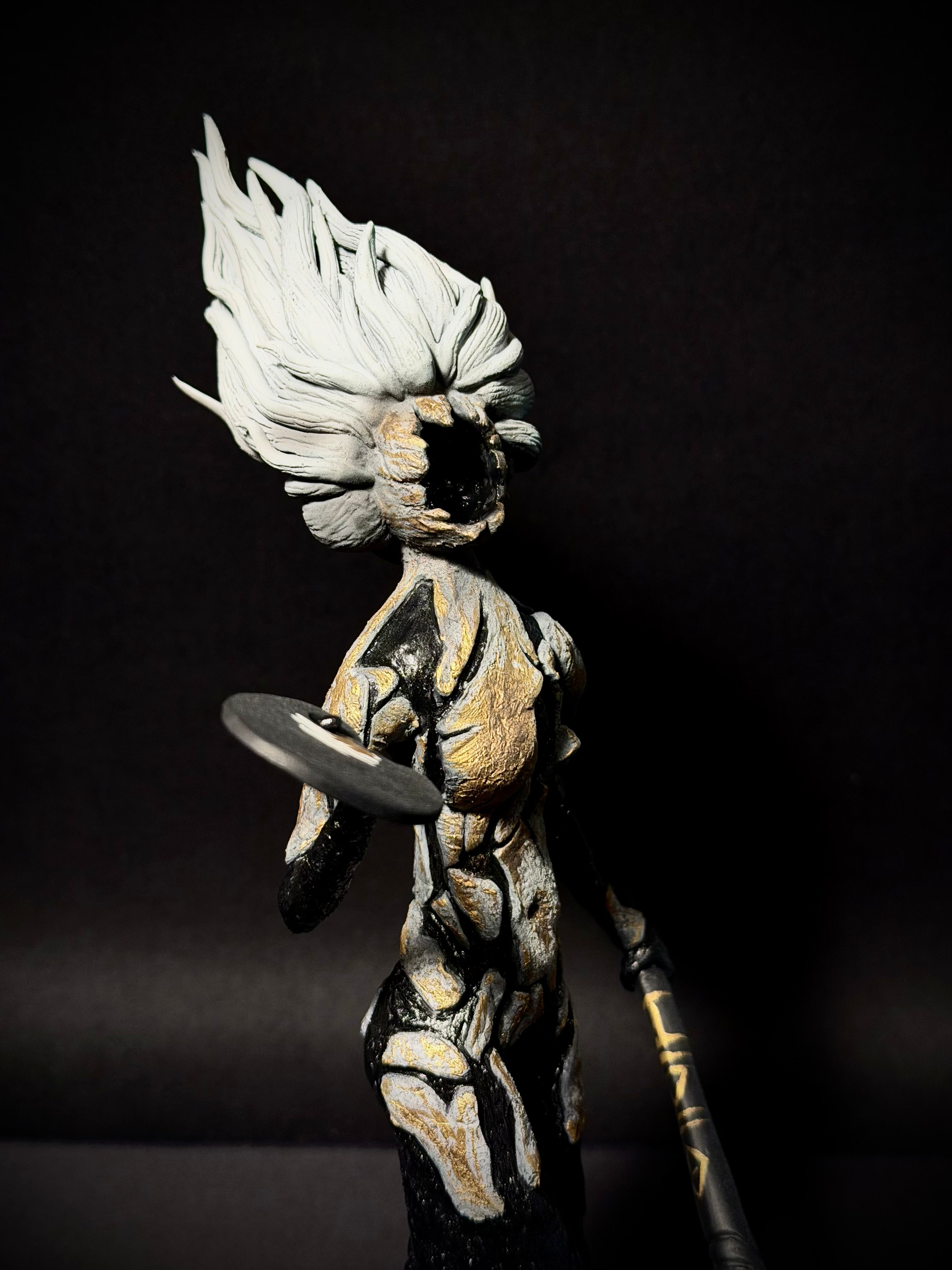 DEVIS POUR UNE FIGURINE SUR MESURE